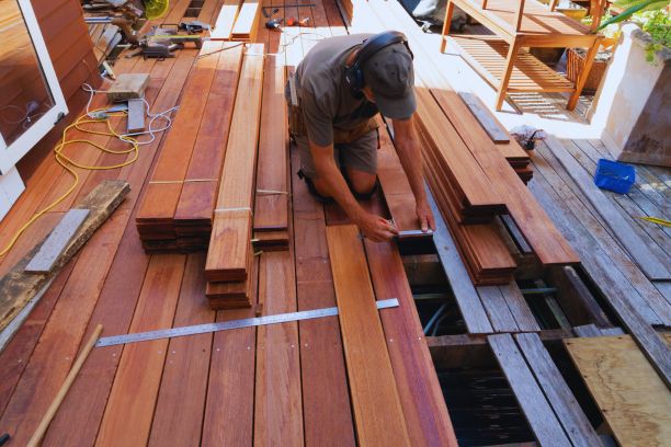 DECK BUILDING​ WJ Smith Construction